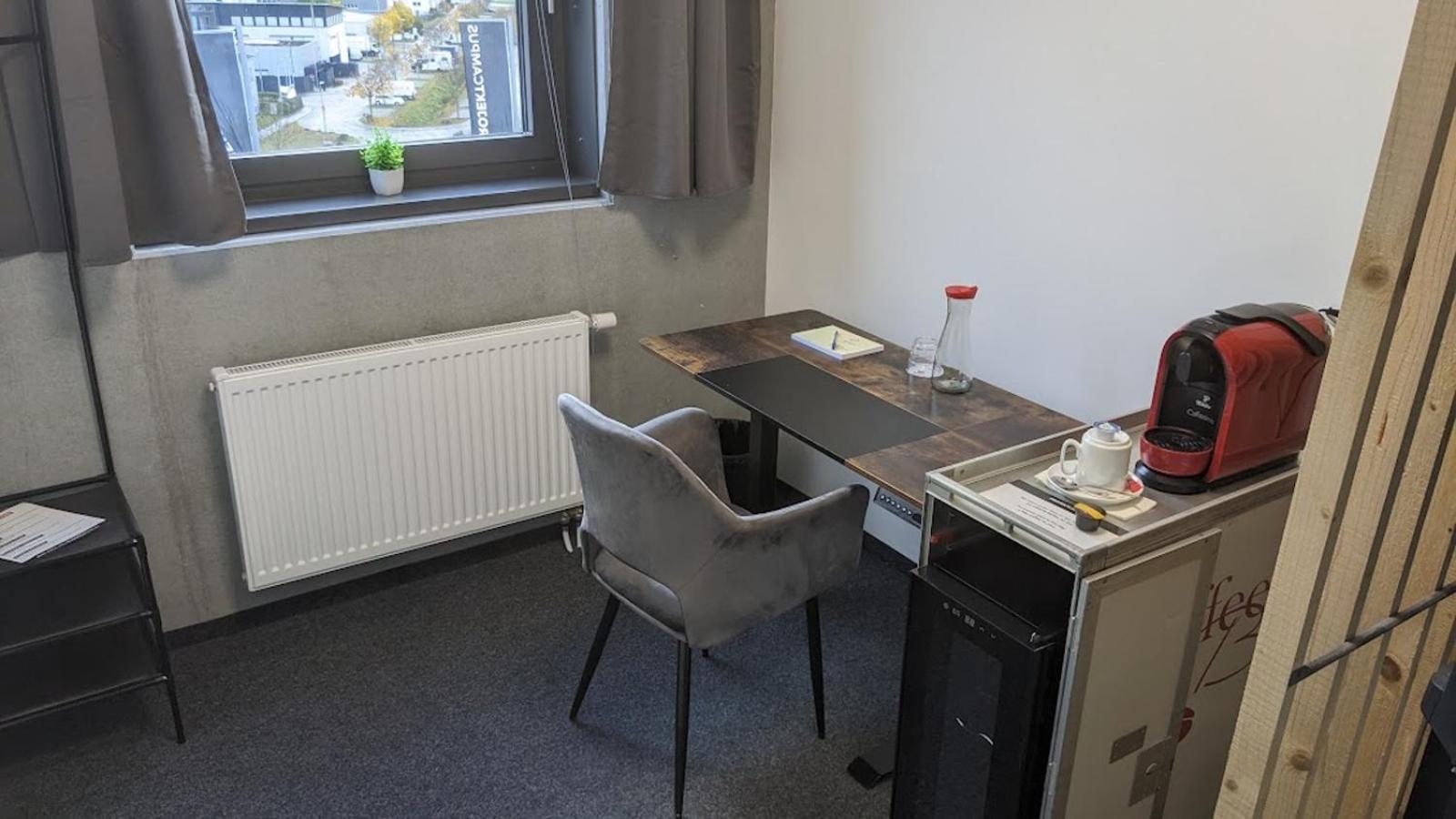 Business-Motel & 24H Selfcheckin Heimsheim Esterno foto