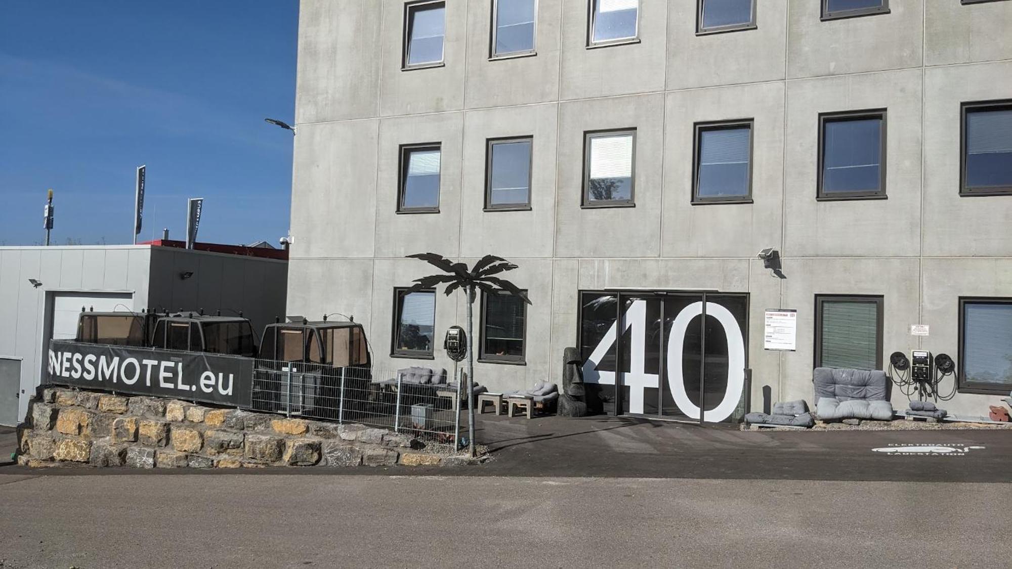 Business-Motel & 24H Selfcheckin Heimsheim Esterno foto